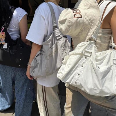 韩国新款春夏deinet25新款大容量旅行包休闲运动瑜伽包单肩手提包