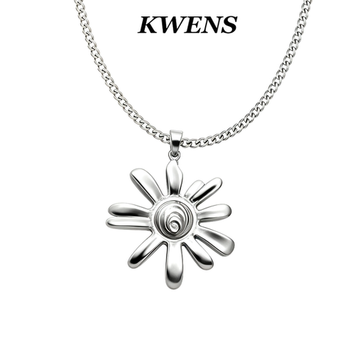 KWENS原创设计粼纹太阳花项链