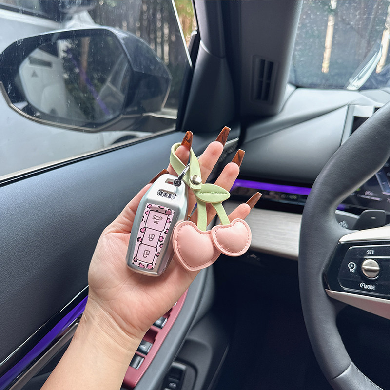适用奥迪汽车钥匙套新A6L/A5L/A4L/A7L/Q5L豹纹A8L/Q6/Q7高档壳包