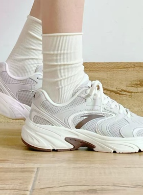 安踏OG800丨复古银色跑步鞋女鞋2026春季新款跑鞋轻便耐磨运动鞋