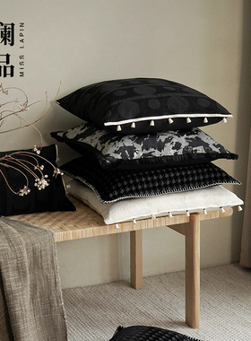 澜品『花语浔』墨染中古风黑色抱枕客厅沙发靠枕酒店展厅腰枕靠垫