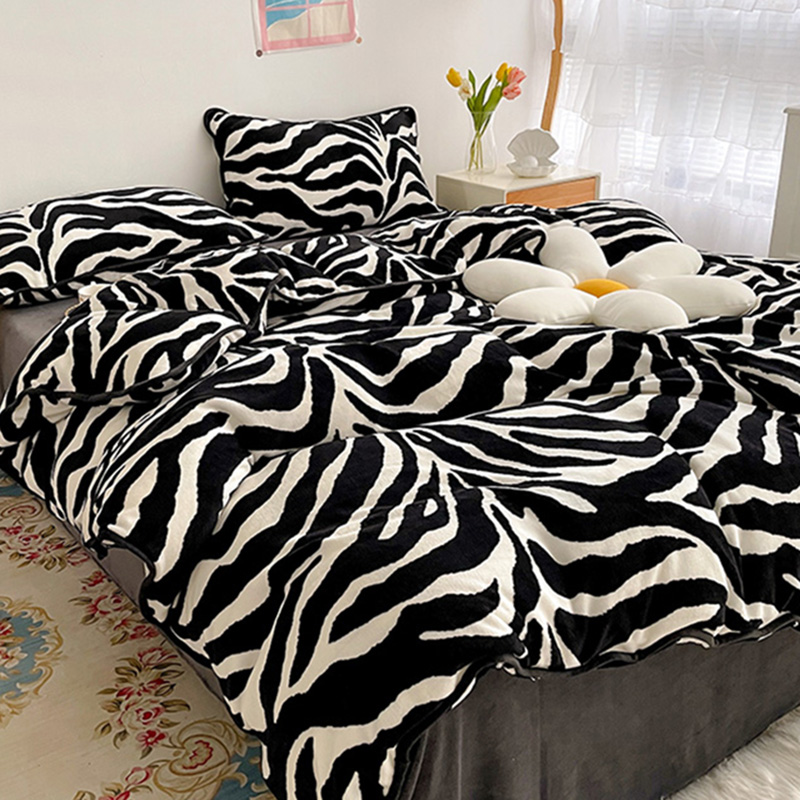 高克重牛奶绒珊瑚绒四件套网红is风加绒加厚被套S2米床笠4件套冬