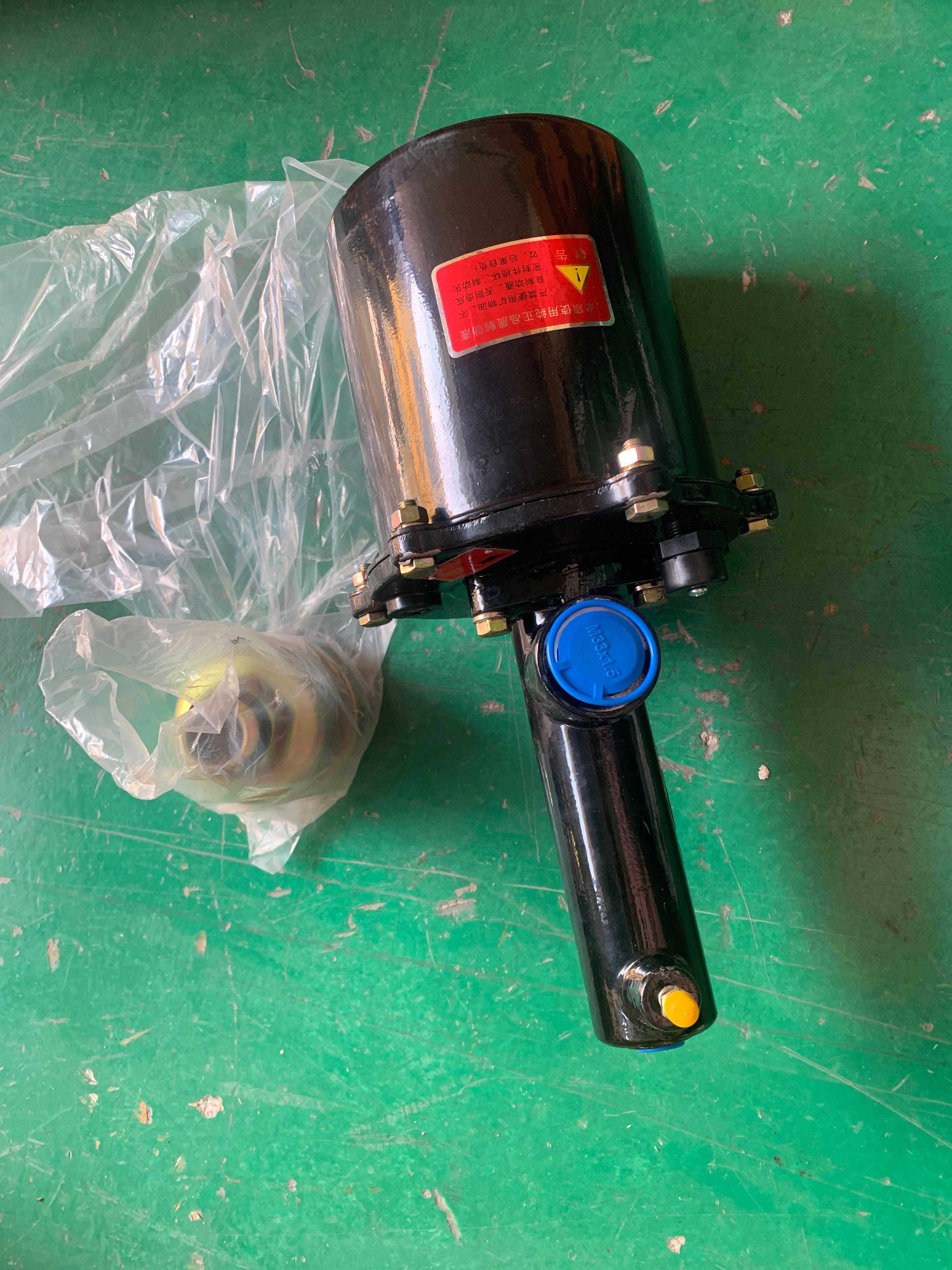 斗山503装载机铲车配件 斗山503黄金版空气加力泵 刹车油加力泵