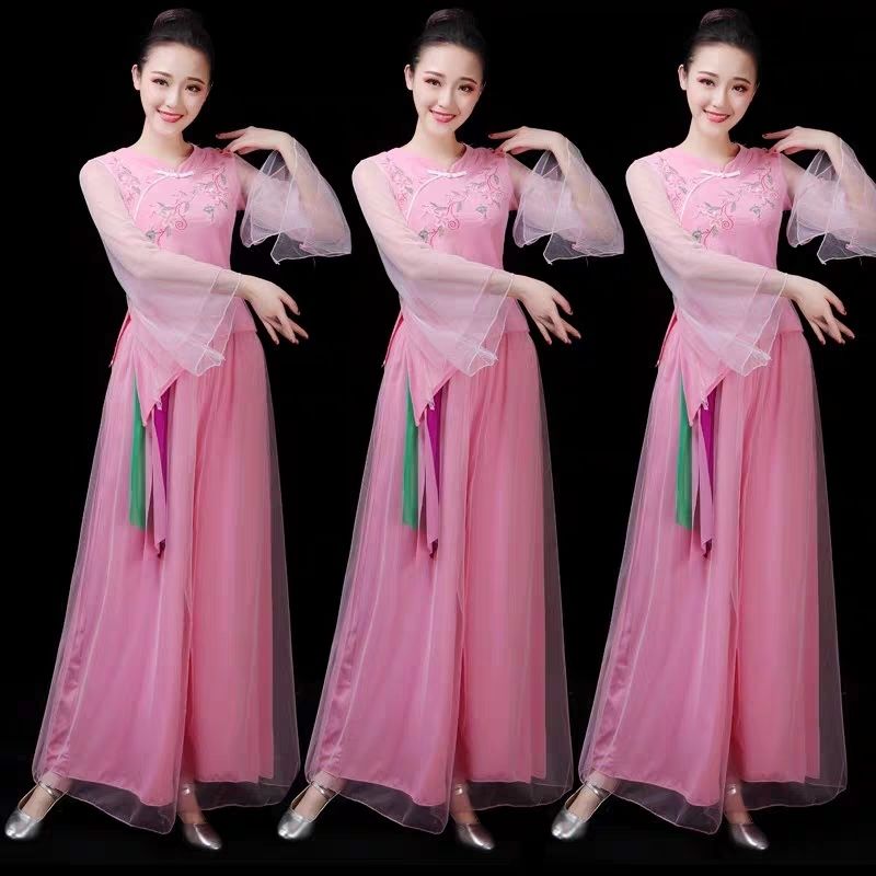 杨丽萍广场舞服装古典秧