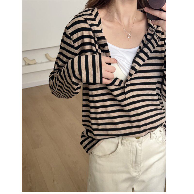 哺乳上衣服外出辣妈显瘦喂奶可外穿春装春秋款春季潮妈哺衣T恤期