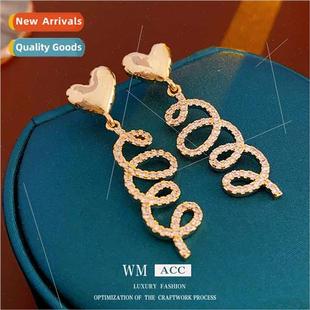 love heart surround silver niche zirconia earrings earri pin