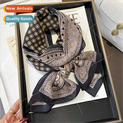 lk 2023 spring current  geometric cashew mulberry silk silk