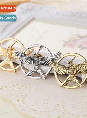 jewelry Hunger Games Starburst film  Mockingjay pin badge