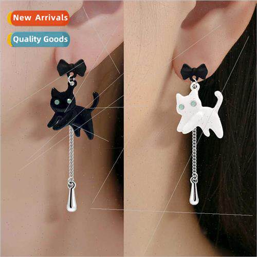 2023 spring summer new cartoon asymmetric bow cat earrings c