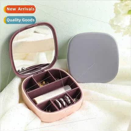 Compartmentalized Jewelry Box d Lens Portable Jewelry Box St