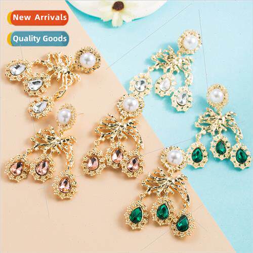Europe fashion nd gold pearl earrings female new fashion sen