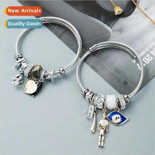 Europe personalized metal wind DIY heart-shaped eyes accesso