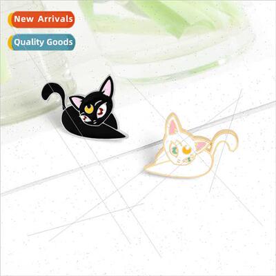 Exquise cartoon students versatile yin yang cat alloy brooch