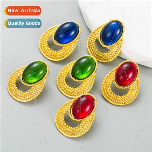 Europe ins retro simple resin earth gold earrings female fas