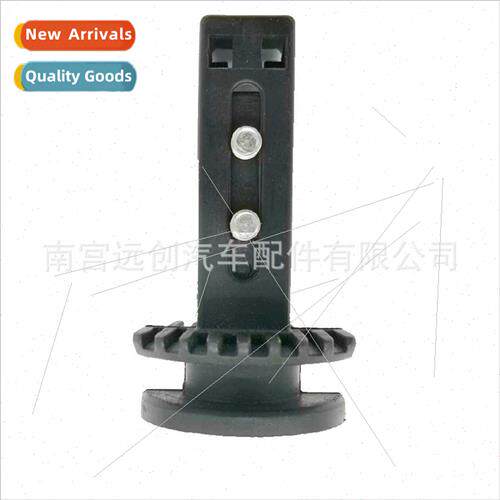 A2048800130适用Benz 204 204 212 headlight fixing bracket Fix