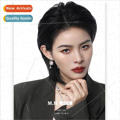 Winter baroque pearl earrings female French sweet earrings 9