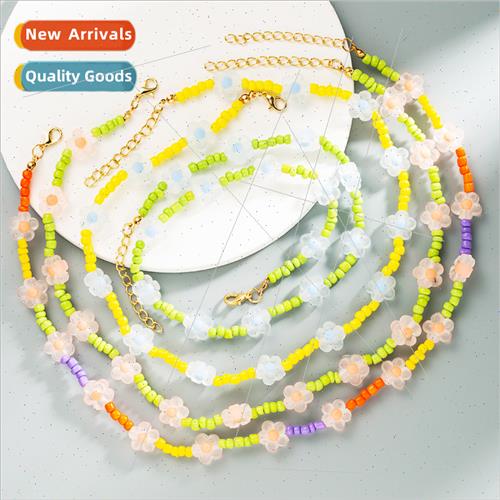 Fashion simple daisy rice beads clashing flowers necklace te