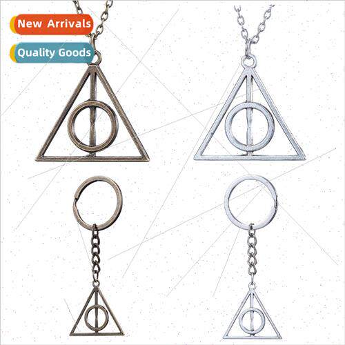 Harry Potter Peripheral Deathly Hallows Triangle Necklace Ke