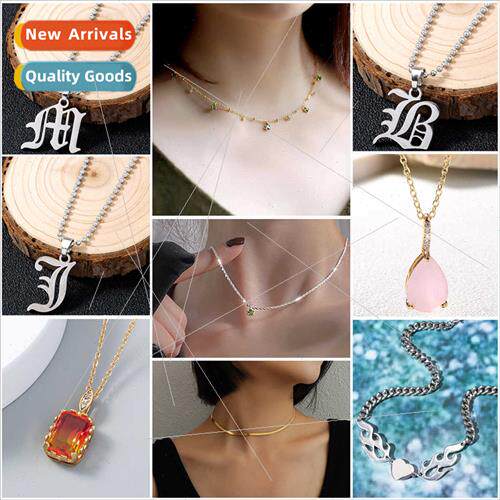 Summer butterfly single layer short thick chain necklace wom