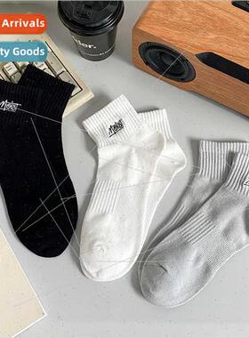 Socks men sports socks basketball black whe mid-calf spring