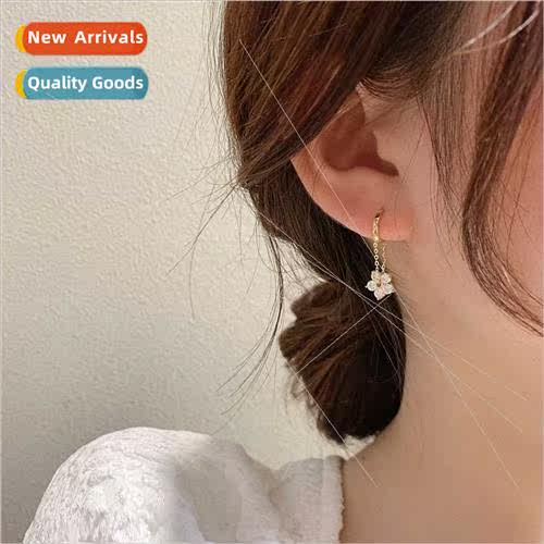 Drilling flowers tassel earrings Small delicate Korea earrin