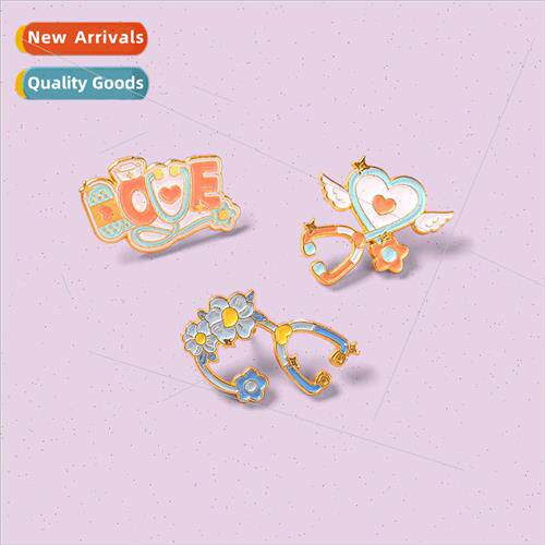 New medical alloy brooch creative cartoon cute love stethosc