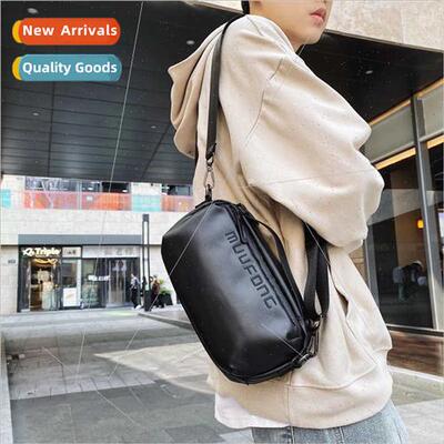 New crossbody bag men Europe nd shoulder bag leisure functio