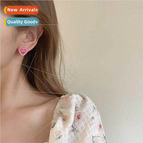 Summer teenage love earrings 2022 new tide ear clip female w