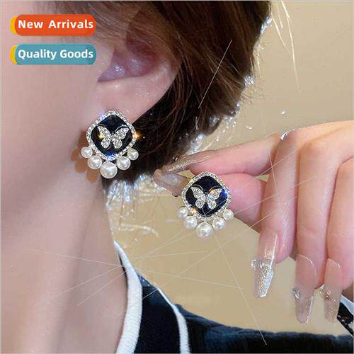 Butterfly pearl earrings new 2023 earrings delicate earrings