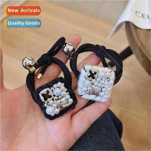 winter small pearl temperament wool fall square Yuan cute