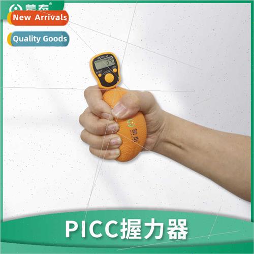 Elderly  hand health care massage energy massage can whe wri