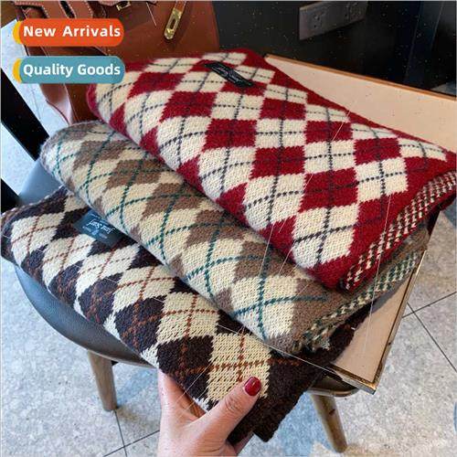 New Year gift scarf female winter ins retro diamond plaid ne