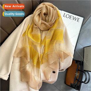 2021 Korean  new color collision warm scarf gas gift long sh