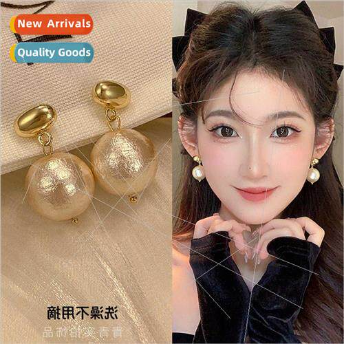 French retro cotton pearl earrings 2023 new HK earrings gent