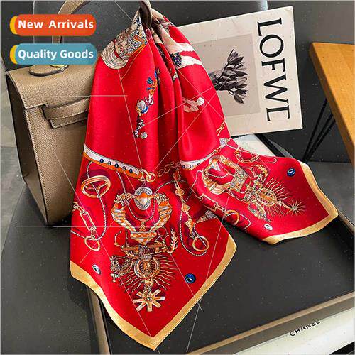 2022 new chain 70 silk square scarf female mulberry silk fas