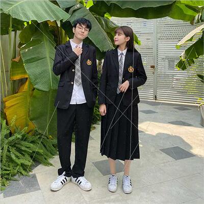 middle school students graduation season school unims class