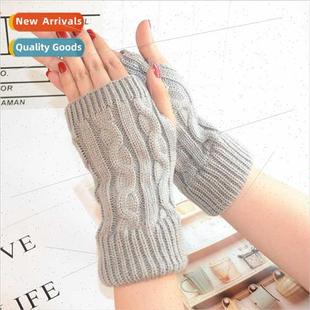 finger gloves female Winter vertical half twisted stri knted