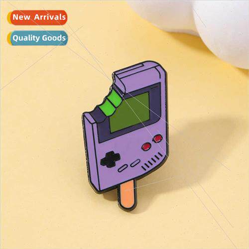 Fashion new cartoon popsicle game console oil drop brooch cr