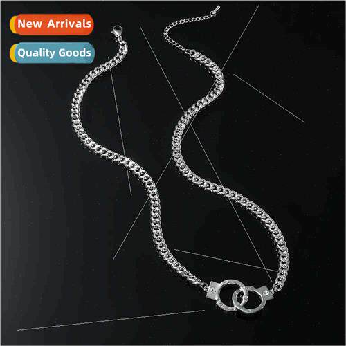 New hip hop handcuff pendant necklace hiphop pendant Europe