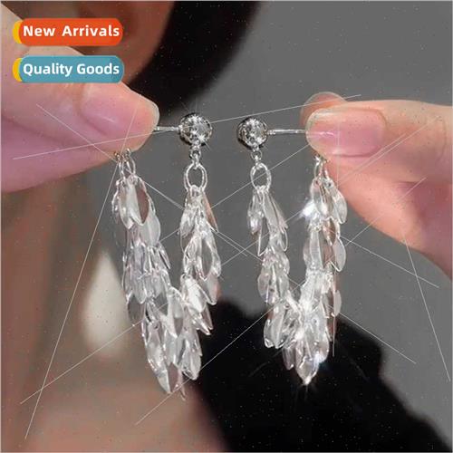 New mple Versatile Sense Leaf Flake Tassel Earrings Female c
