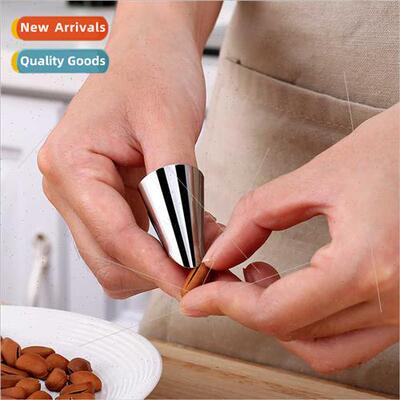 Peeling beans artifact chestnut nut shelling small tool dial