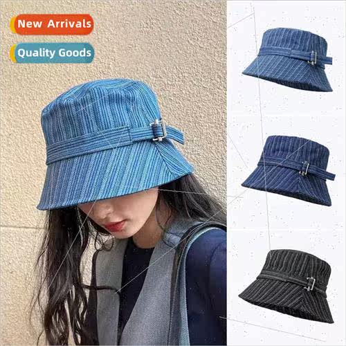 2023 Korean  new fall winter hat female fashion striped meta