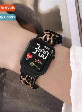 New LED electronic watch YM1 heartbeat square 适用Applewater