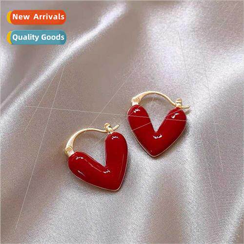 Fashion love heart red earrings female niche earrings buckle