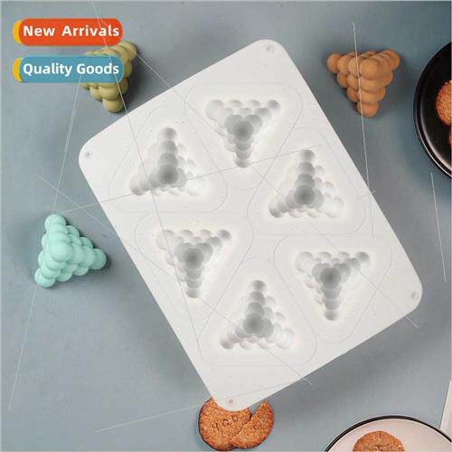 6-link Pyramid Rubik Cube 684 Cake licone Mold Mousse Chocol
