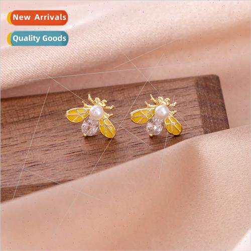 S925 silver Koreasimple bee earrings cute ltle animal zircon