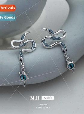 Devil Eye Snake Earrings Female Earrings Vintage che Sweet C