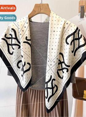 2023 letters fashion spring fall new temperament small squar