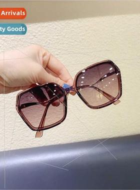 Fashion square curved leg polygon sunglasses Korean large fr