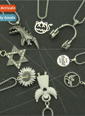 Europe hipster set punk men women pendant necklace spaceman